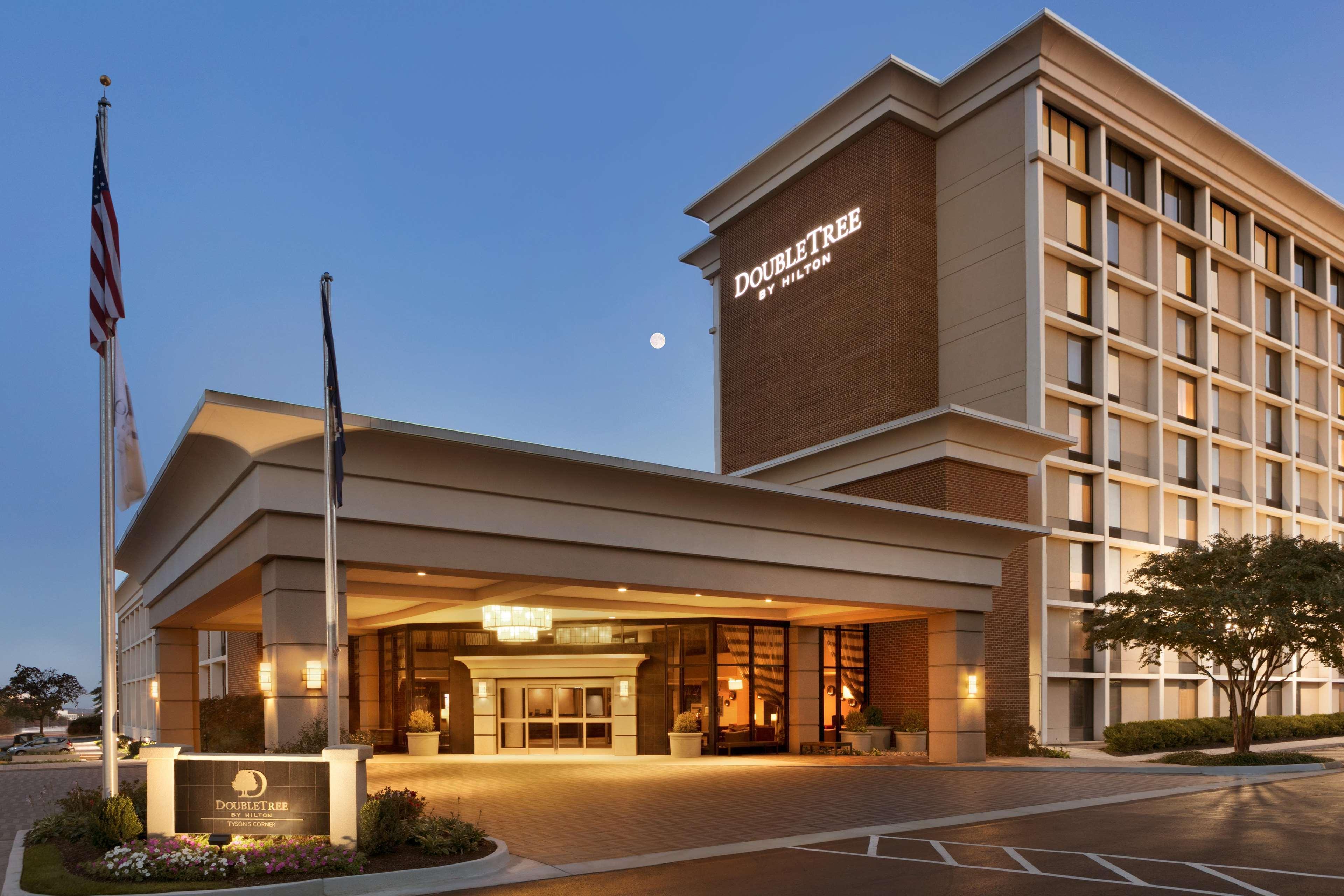 Doubletree By Hilton Mclean Tysons Hotel Tysons Corner Buitenkant foto